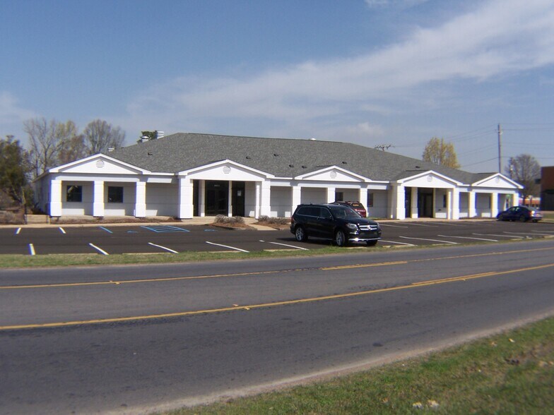 120 Scarbrough St, Richland, MS for sale - Building Photo - Image 1 of 1