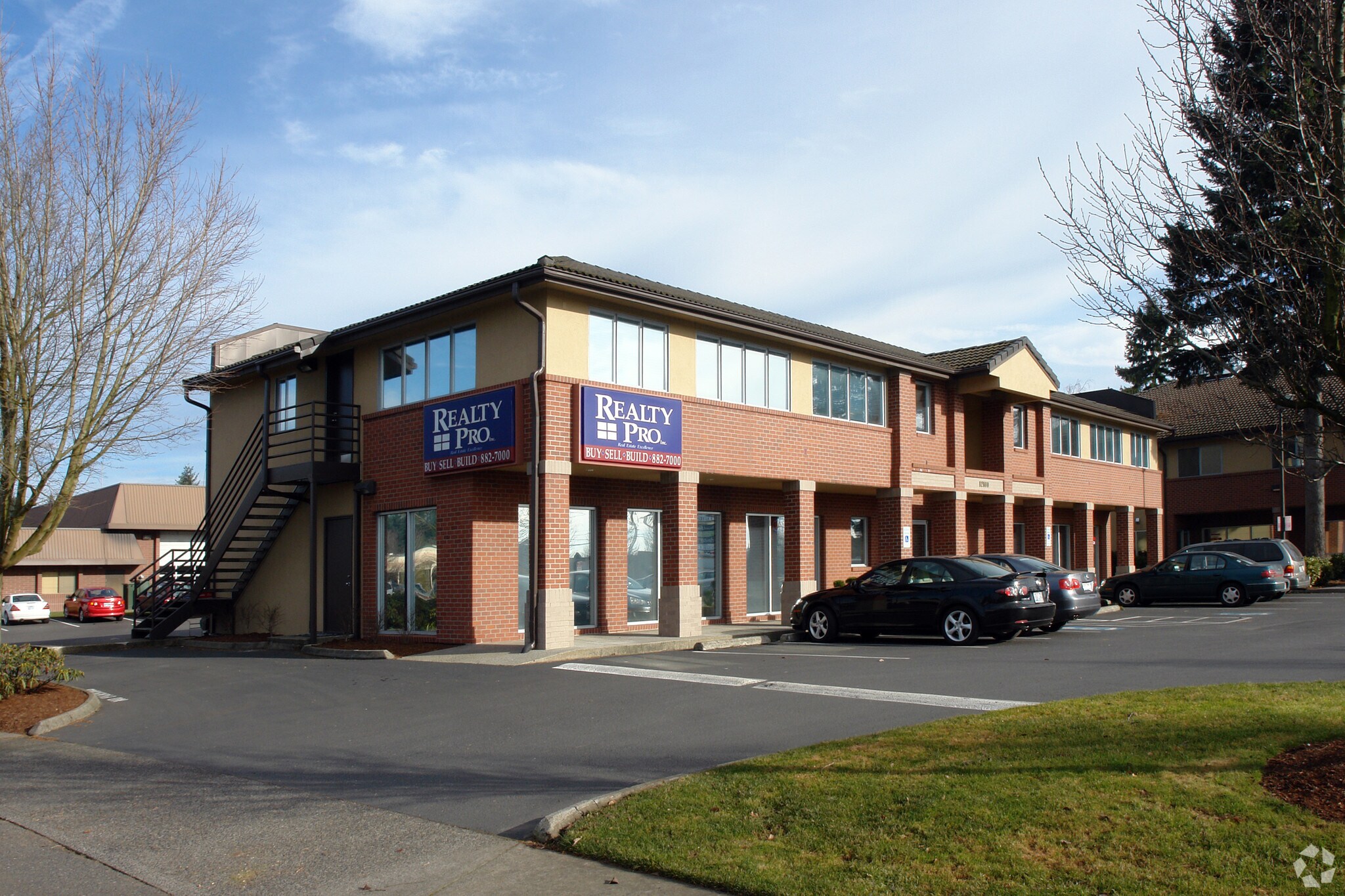 12000 SE Mill Plain Blvd, Vancouver, WA à louer Photo du bâtiment- Image 1 de 8