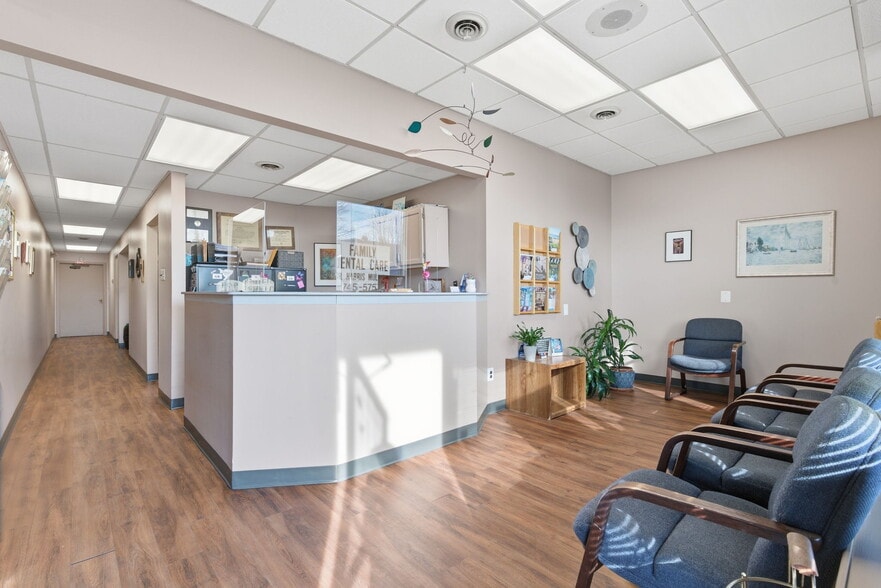 7520 Castor Ave, Philadelphia, PA à vendre - Photo du bâtiment - Image 2 de 3