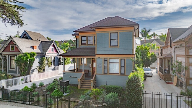 Plus de détails pour 1140 W 25th St, Los Angeles, CA - Multi-résidentiel à vendre