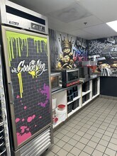 1801 E Katella Ave, Anaheim, CA à louer Photo intérieure- Image 2 de 3