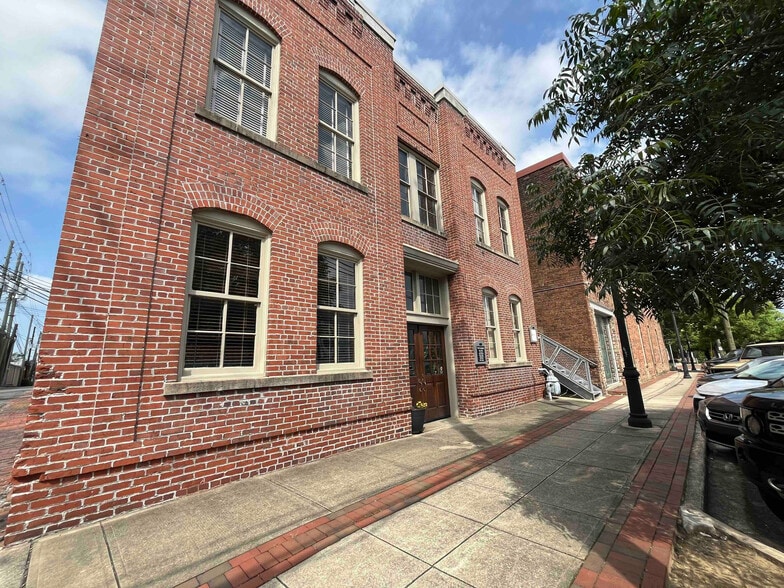 104 23rd St S, Birmingham, AL for lease - Primary Photo - Image 1 of 9