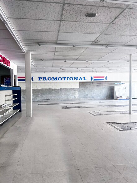 727 Anderson St, Belton, SC à louer - Photo du bâtiment - Image 3 de 5