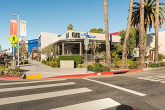 8607 Melrose Ave, West Hollywood, CA à louer Photo intérieure- Image 2 de 4