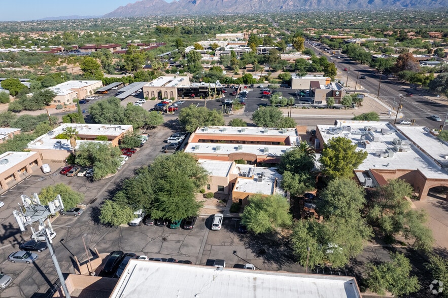 2951 N Swan Rd, Tucson, AZ for lease - Aerial - Image 3 of 3