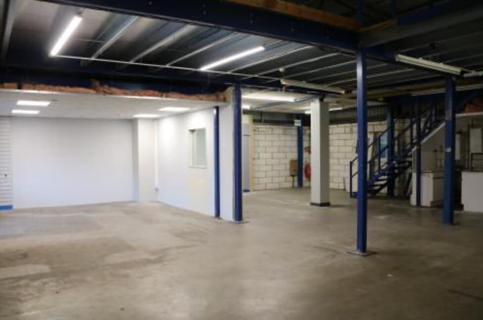 12 Christchurch Rd, Ringwood for lease Interior Photo- Image 1 of 4