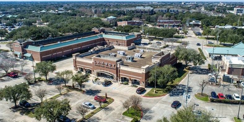 16100 Southwest Fwy, Sugar Land, TX for lease - Building Photo - Image 1 of 1