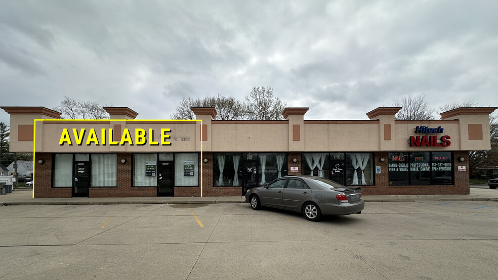 27025-27075 Plymouth Rd, Redford, MI for lease - Building Photo - Image 1 of 4