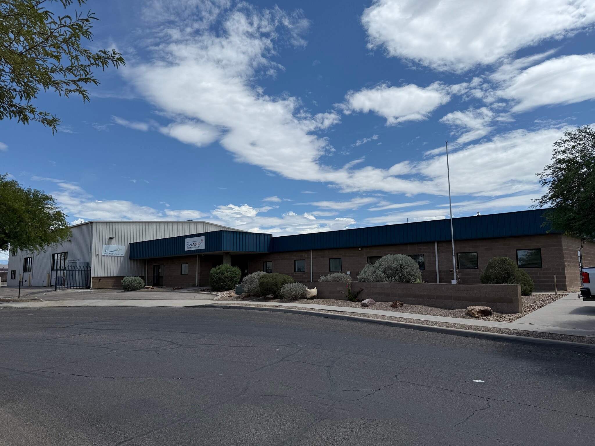 1791 W Dairy Pl, Tucson, AZ for lease Interior Photo- Image 1 of 7