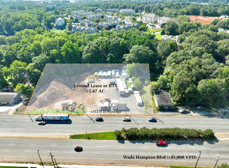 1455 W Wade Hampton Blvd, Greer, SC à vendre - Photo du bâtiment - Image 2 de 4