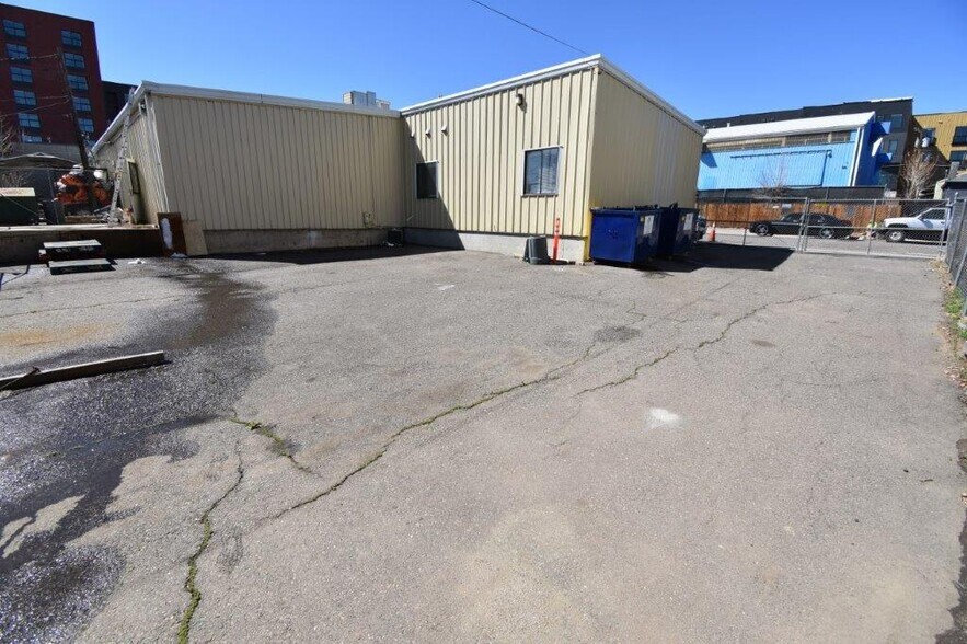 4220 Jason St, Denver, CO à louer - Photo du bâtiment - Image 3 de 14