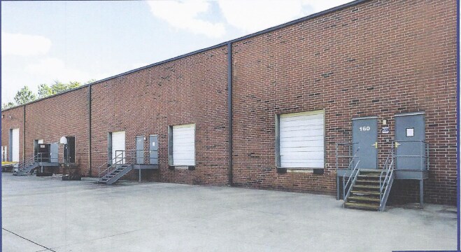 4361 Federal Dr, Greensboro, NC à louer - Photo du bâtiment - Image 3 de 14