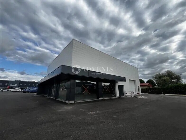 Flex in Obernai for lease - Building Photo - Image 2 of 5