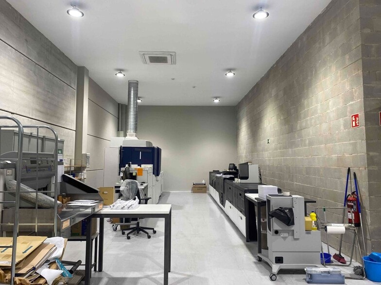 Industriel dans Getafe, Madrid à louer - Photo du bâtiment - Image 2 de 6