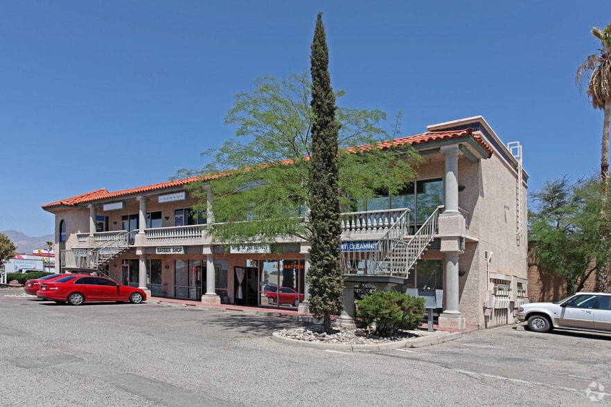 6644 E Tanque Verde Rd, Tucson, AZ for lease - Building Photo - Image 3 of 33