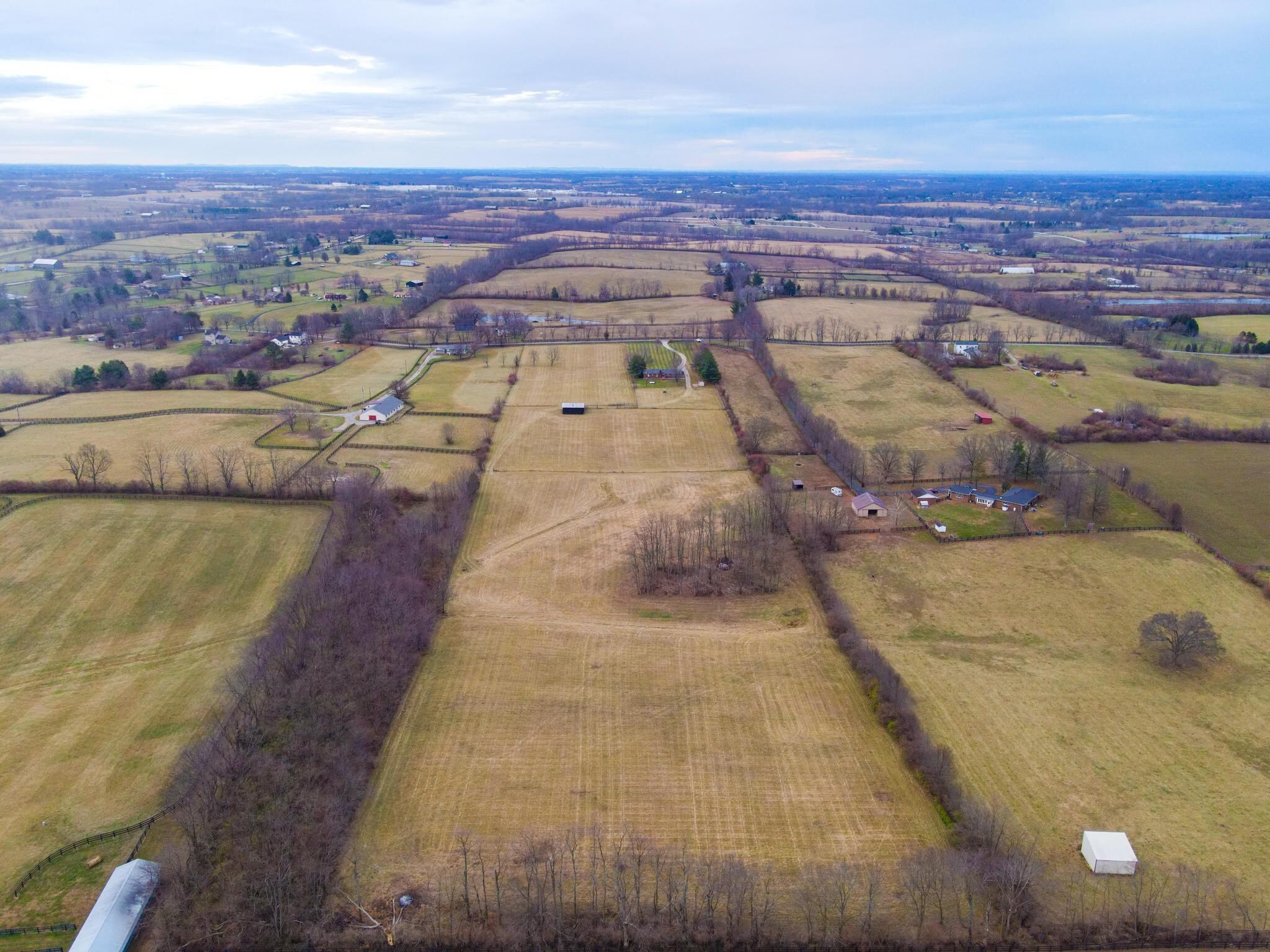 5165 Stewart Rd, Lexington, KY à vendre Photo principale- Image 1 de 1