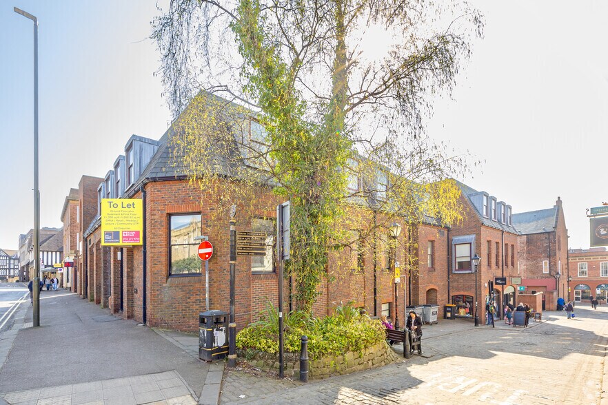 37-39 Rose Hl, Chesterfield à vendre - Photo du bâtiment - Image 3 de 6