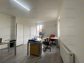 Flex in Argenteuil for lease Interior Photo- Image 2 of 18