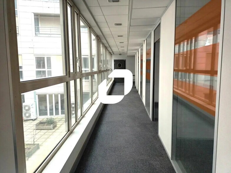 55 Place Rihour, Lille à louer - Photo du bâtiment - Image 3 de 7