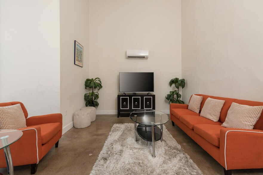 412 N 3rd St, Richmond, VA à vendre - Photo intérieure - Image 3 de 39