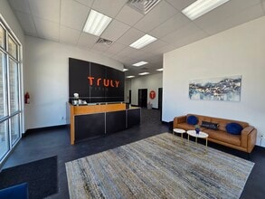 5600 S Harrison Blvd, South Ogden, UT for lease Interior Photo- Image 1 of 13