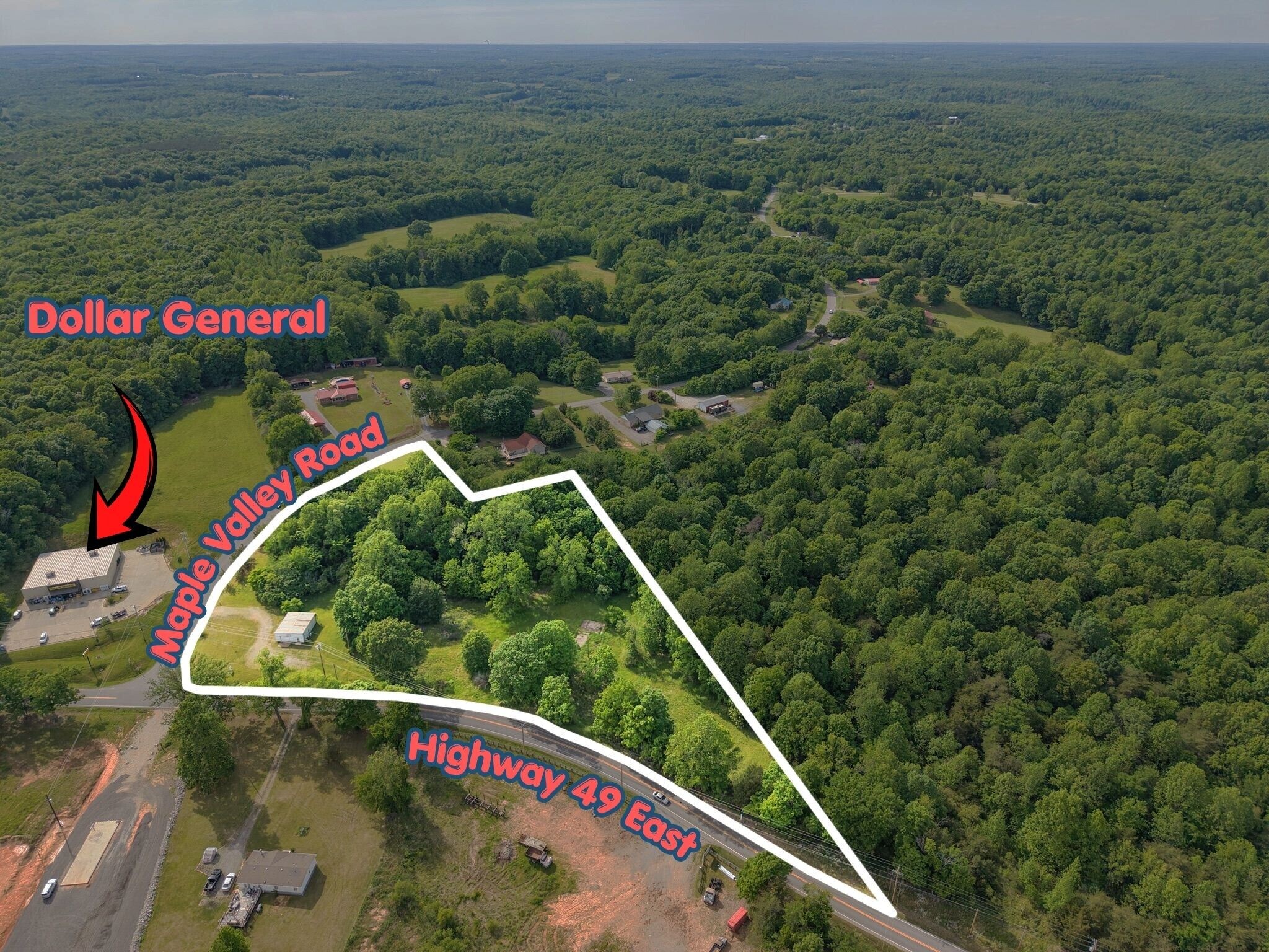 2815 TN-49 Hwy, Charlotte, TN à vendre Photo principale- Image 1 de 17