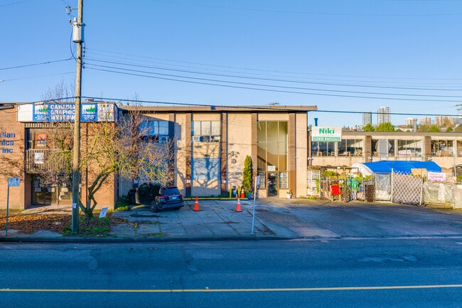 More details for 8265 Main St, Vancouver, BC - Office for Lease