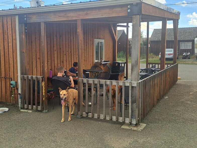 500 W North St, Enterprise, OR à vendre - Photo du bâtiment - Image 3 de 26