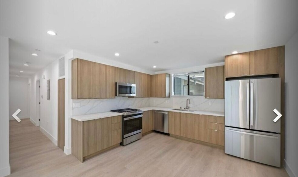 4810 Mascot St, Los Angeles, CA à vendre - Photo intérieure - Image 3 de 9