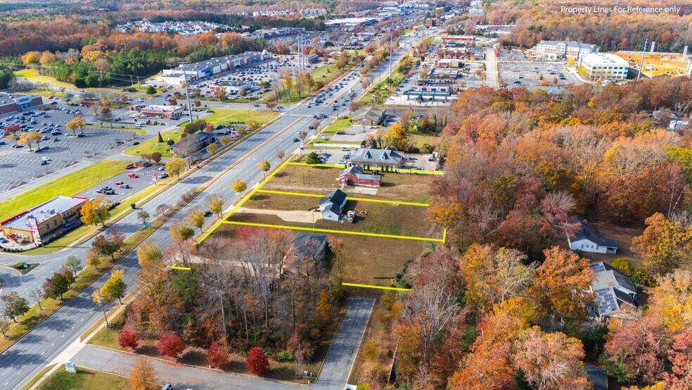 22922 Three Notch Rd, California, MD à louer - Photo du bâtiment - Image 1 de 17