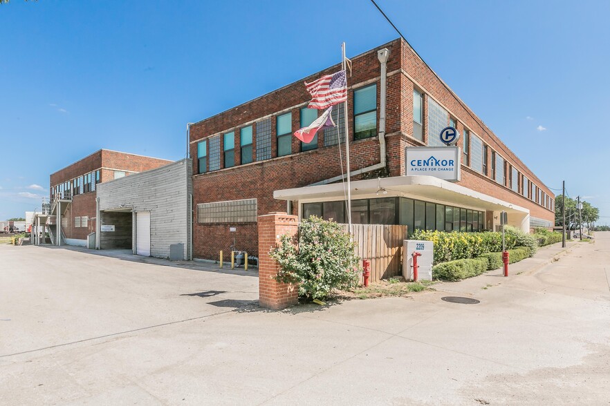 Industriel dans Fort Worth, TX à vendre - Photo du bâtiment - Image 1 de 1