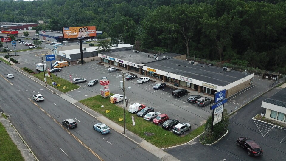 741-757 Wolcott St, Waterbury, CT à louer - Photo du bâtiment - Image 2 de 5