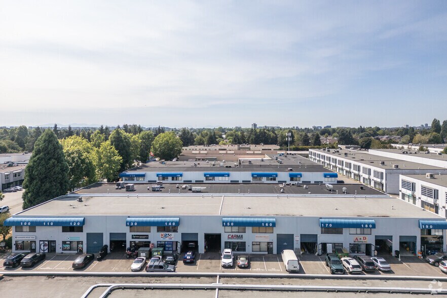 12871 Clarke Pl, Richmond, BC à vendre - Photo du bâtiment - Image 3 de 3