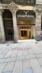 Retail in Barcelona, Barcelona for lease Building Photo- Image 1 of 8
