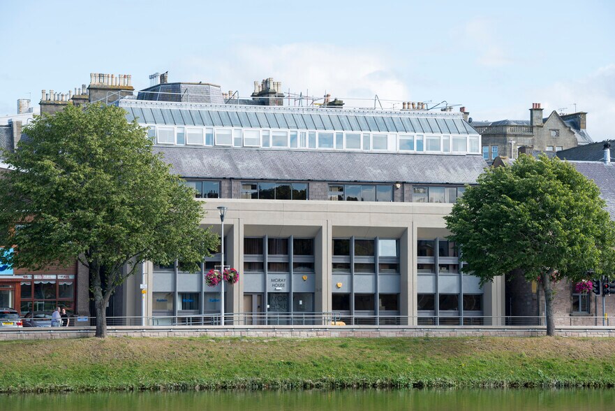 16-18 Bank St, Inverness for lease - Building Photo - Image 1 of 5