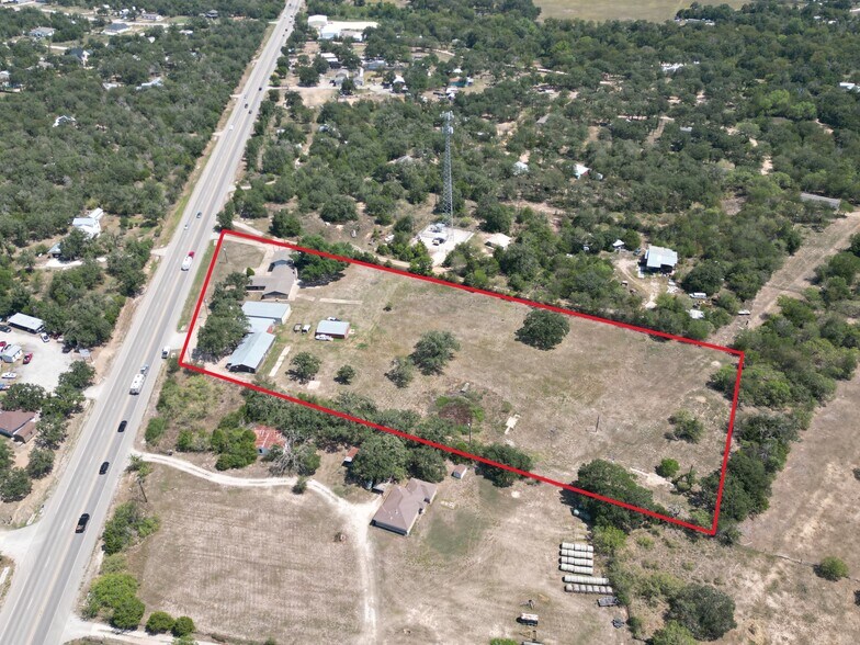 509 Highway 21 W, Cedar Creek, TX à vendre - Photo du bâtiment - Image 2 de 4
