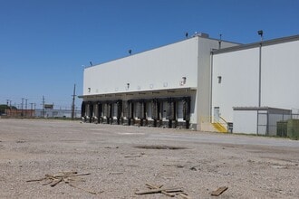 3203 Avenue B, Lubbock, TX for lease Interior Photo- Image 1 of 5