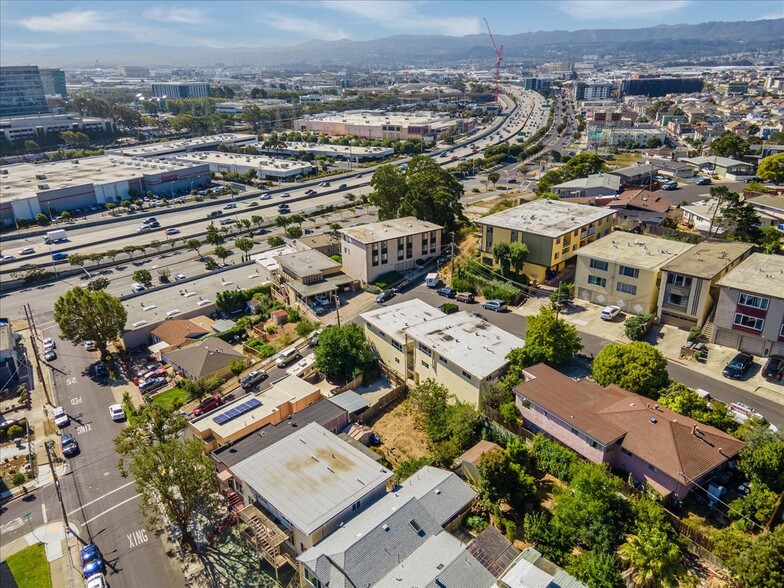 30 Gardiner Ave, South San Francisco, CA à vendre - Photo du b timent - Image 3 de 30