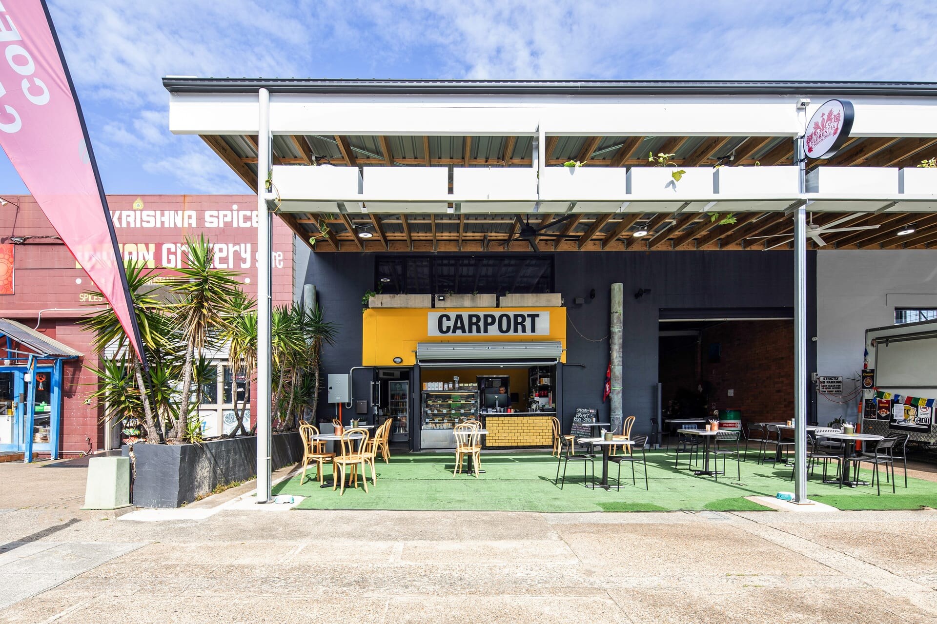 22 Harries Rd, Coorparoo for lease Primary Photo- Image 1 of 2