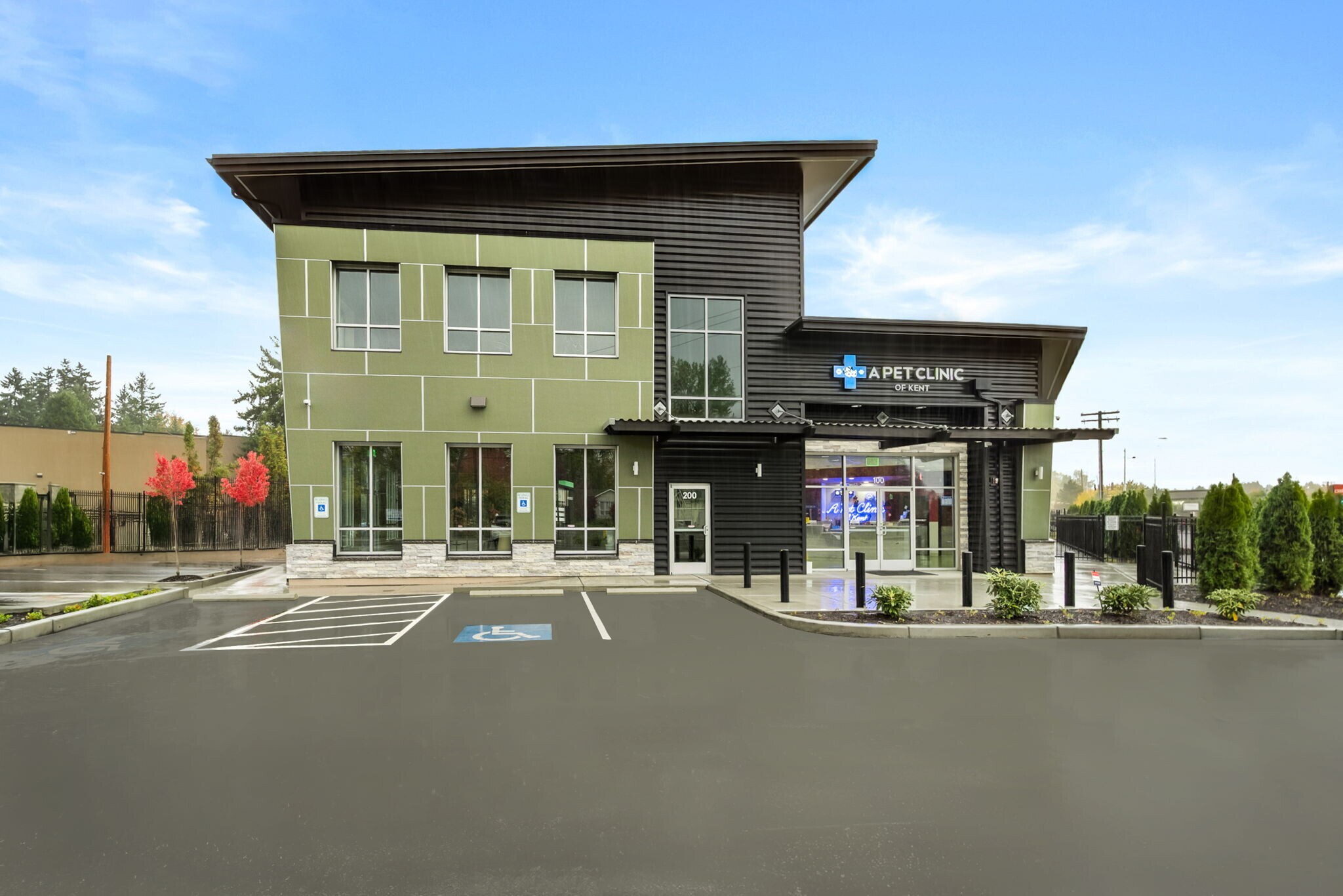 12828 SE Kent Kangley Rd, Kent, WA à louer Photo du bâtiment- Image 1 de 24