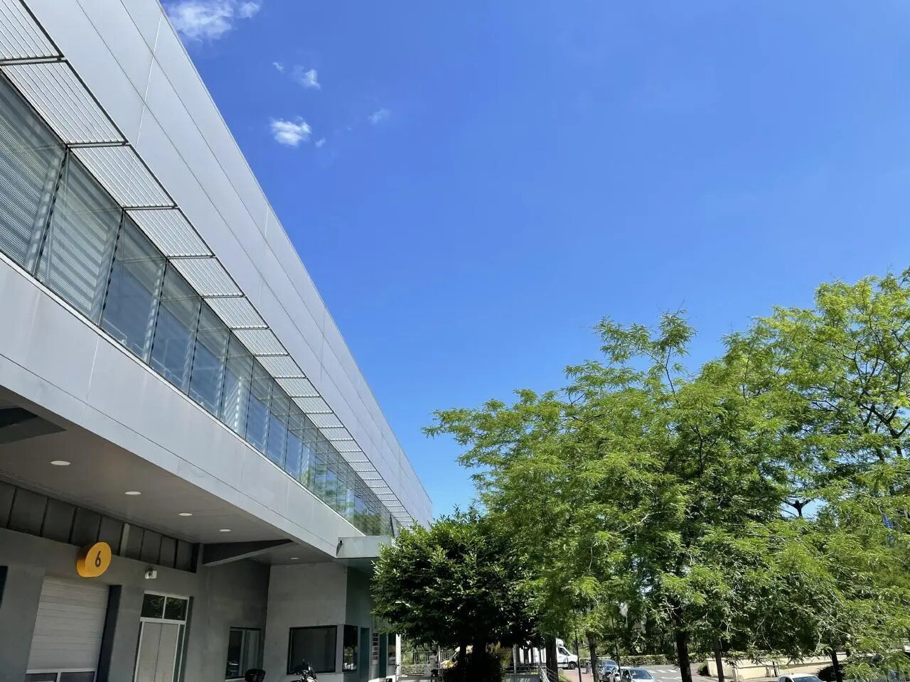 Office in Aubervilliers for lease Building Photo- Image 1 of 21