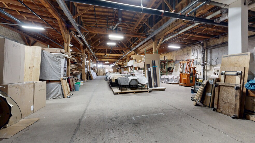 1741 W Saint Paul Ave, Milwaukee, WI à vendre - Numérisation 3D de Matterport - Image 3 de 30