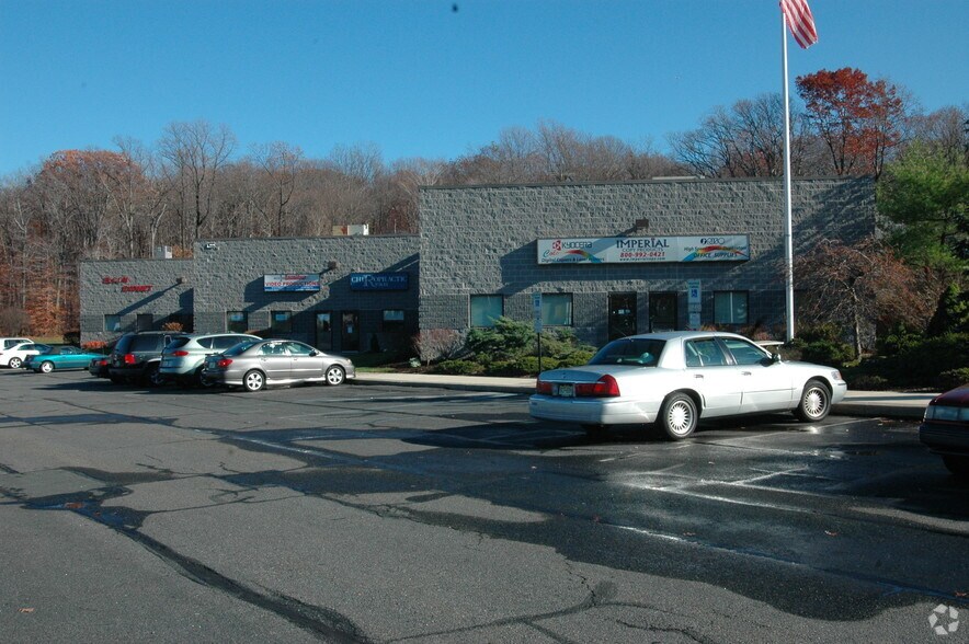 961 Route 10 E, Randolph, NJ à louer - Photo du bâtiment - Image 3 de 14