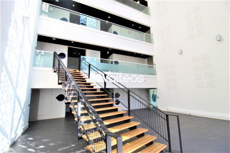 244 Route De Seysses, Toulouse for lease Interior Photo- Image 1 of 15