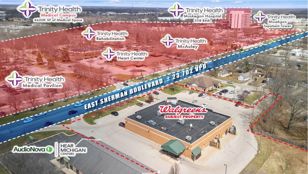 1171 E Sherman Blvd, Norton Shores, MI à vendre - Photo du bâtiment - Image 2 de 3