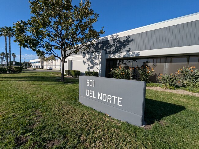More details for 601 Del Norte Blvd, Oxnard, CA - Industrial for Lease