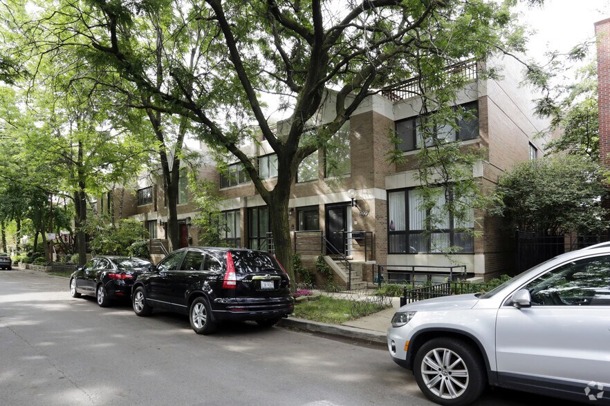 1958 N Seminary Ave, Chicago, IL for sale - Primary Photo - Image 1 of 2