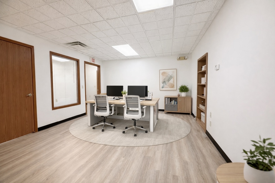 2240 E Hill Rd, Grand Blanc, MI for lease - Primary Photo - Image 1 of 14