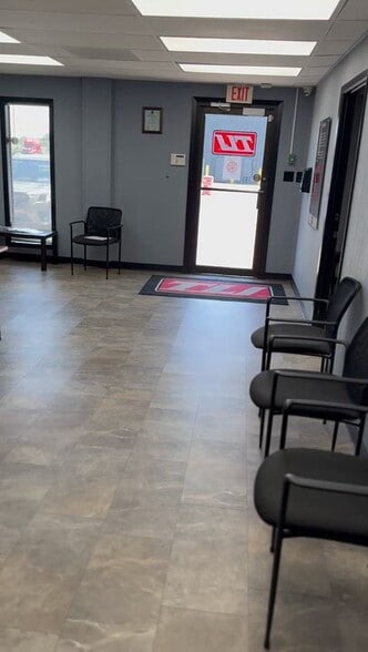 1 Harold Ives Dr, North Little Rock, AR à vendre - Vidéo sur l’inscription commerciale - Image 2 de 41