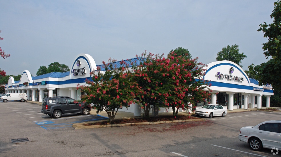 5300 Kemps River Dr, Virginia Beach, VA à louer - Photo du bâtiment - Image 3 de 6